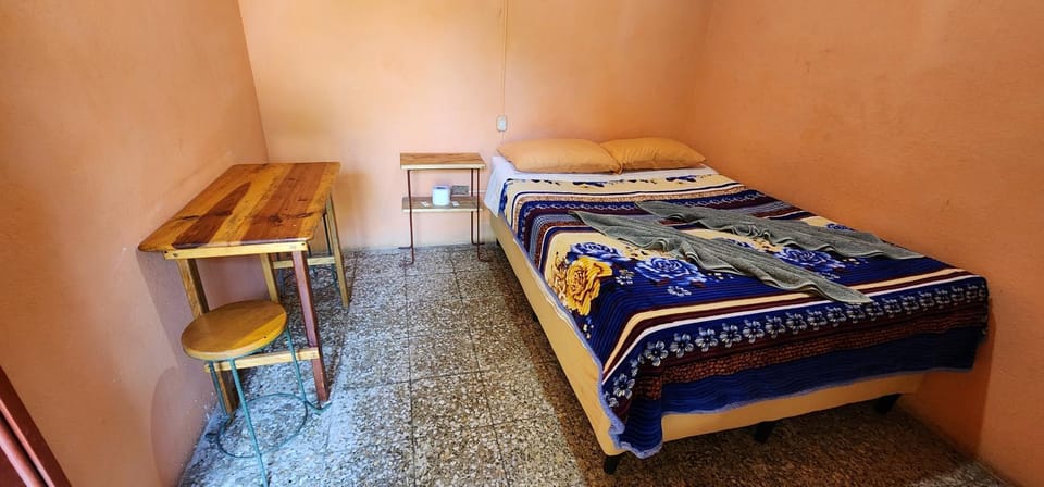 Hospedaje Santo Domingo Bed and Breakfast in Panajachel