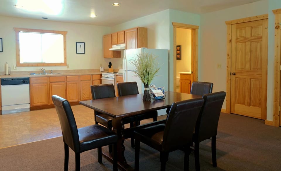 The Aspen Condos Apartment hotel in West Yellowstone