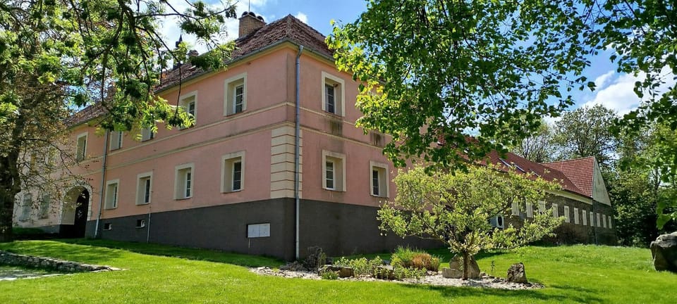 Property building, Spring, Garden, Garden view