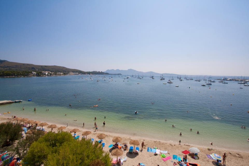 Beach, Area and facilities