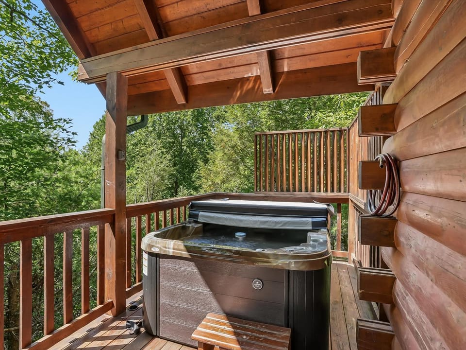 Natural landscape, Hot Tub, Balcony/Terrace