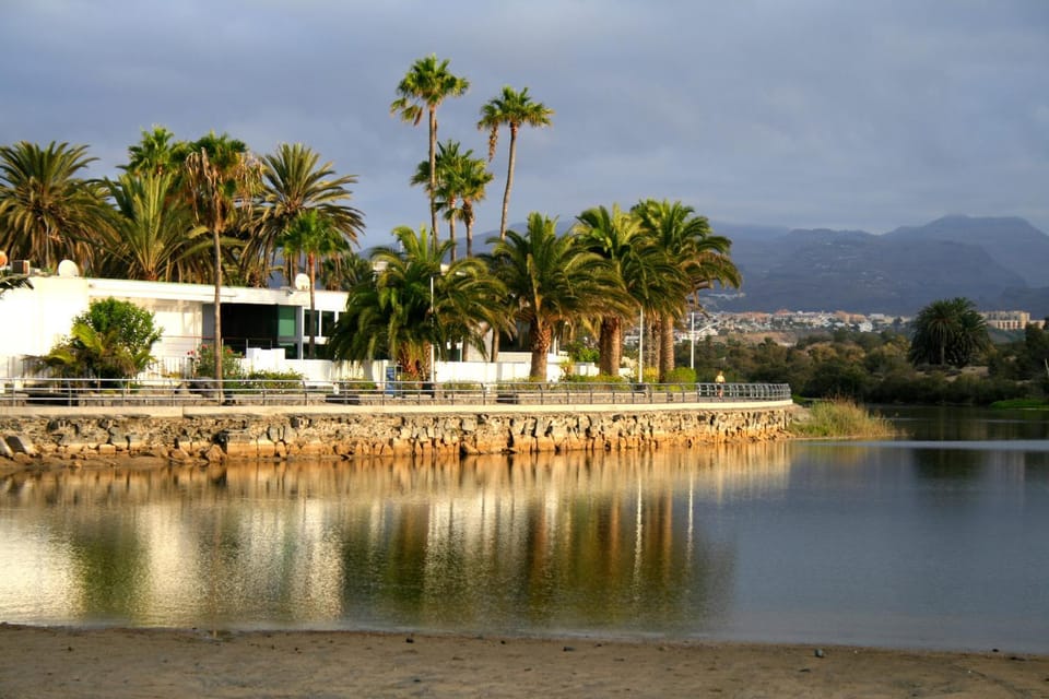 Nearby landmark, Natural landscape
