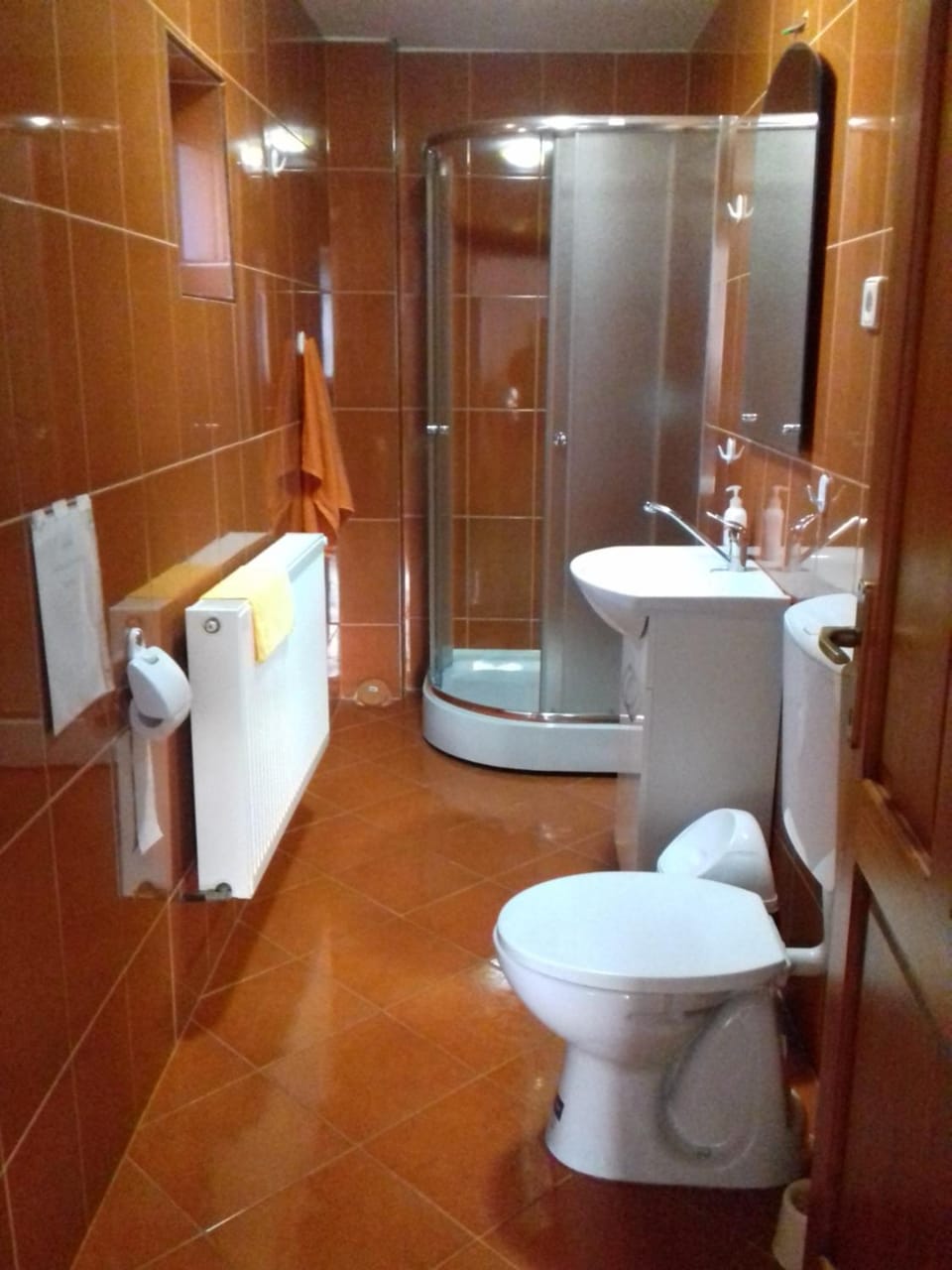 Shower, Toilet, Bathroom