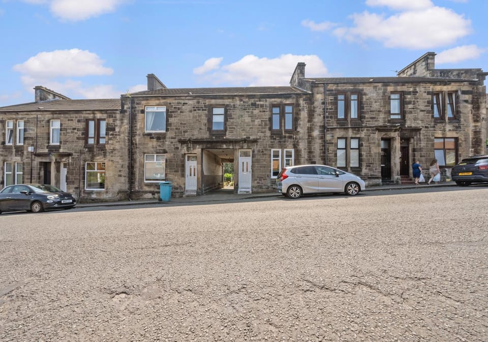 Albion Apartment by Klass Living Coatbridge Apartment in Coatbridge