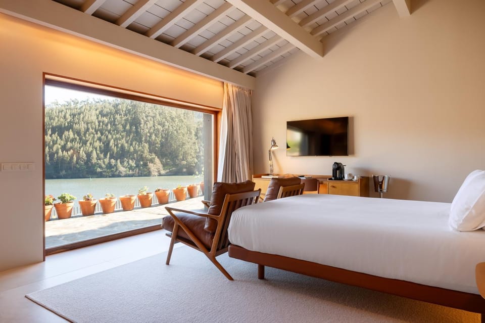 View (from property/room), Balcony/Terrace, Photo of the whole room