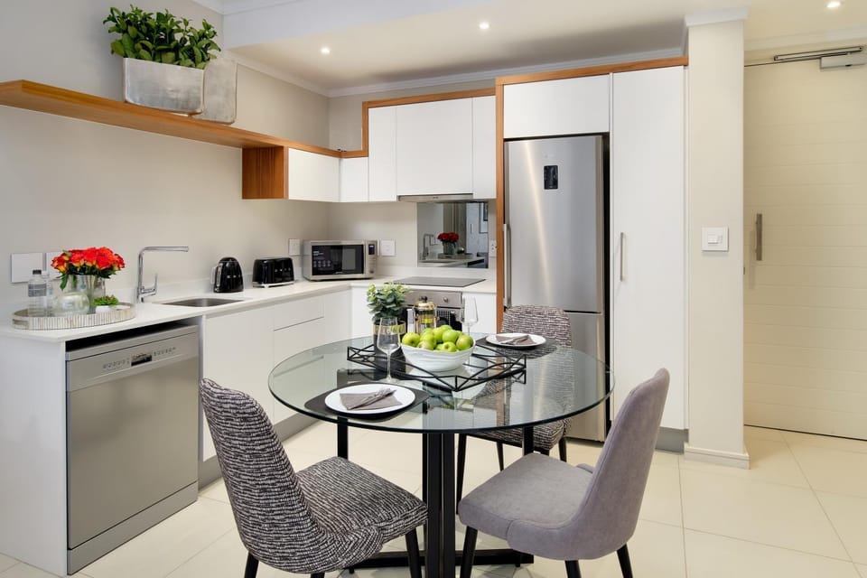 Sandton Apartment 15 West Road South Apartment in Sandton