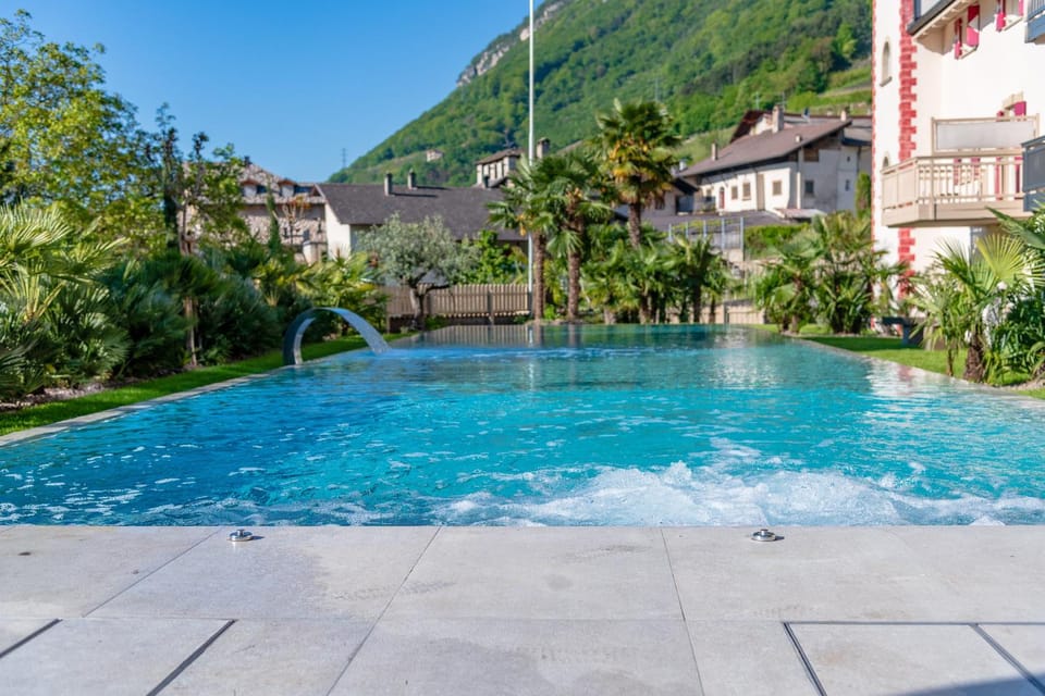 Property building, Nearby landmark, Natural landscape, Garden, Garden view, Pool view, Swimming pool, Swimming pool