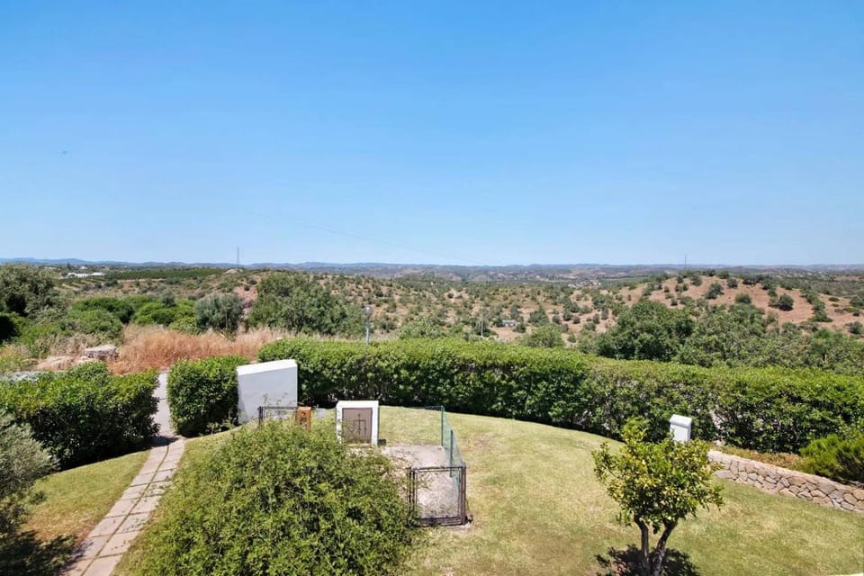 Perogil Pool Villa Apartment in Tavira