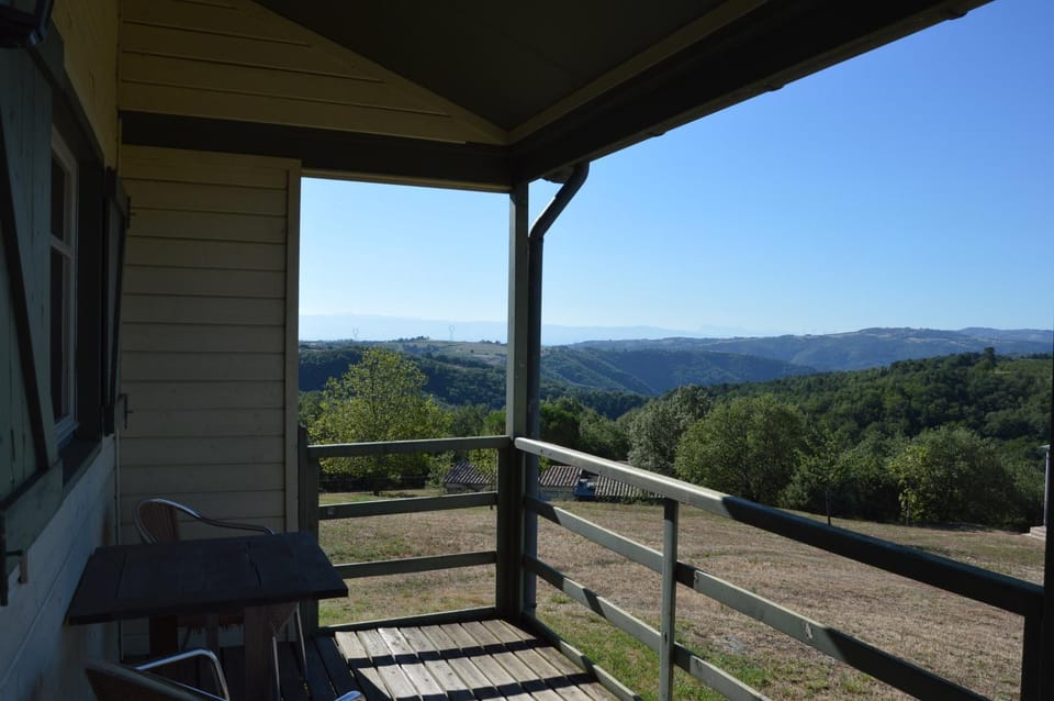 Balcony/Terrace, Mountain view