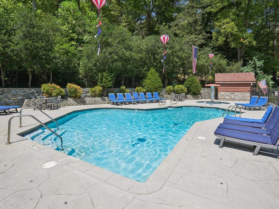 Natural landscape, Garden, Seating area, Swimming pool