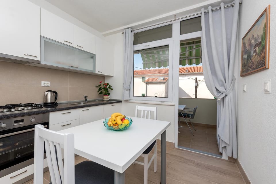 Guest house Rose&Ana Apartment in Makarska