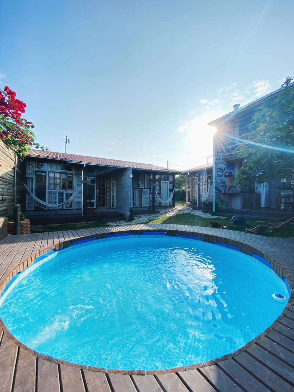 Swimming pool, Swimming pool