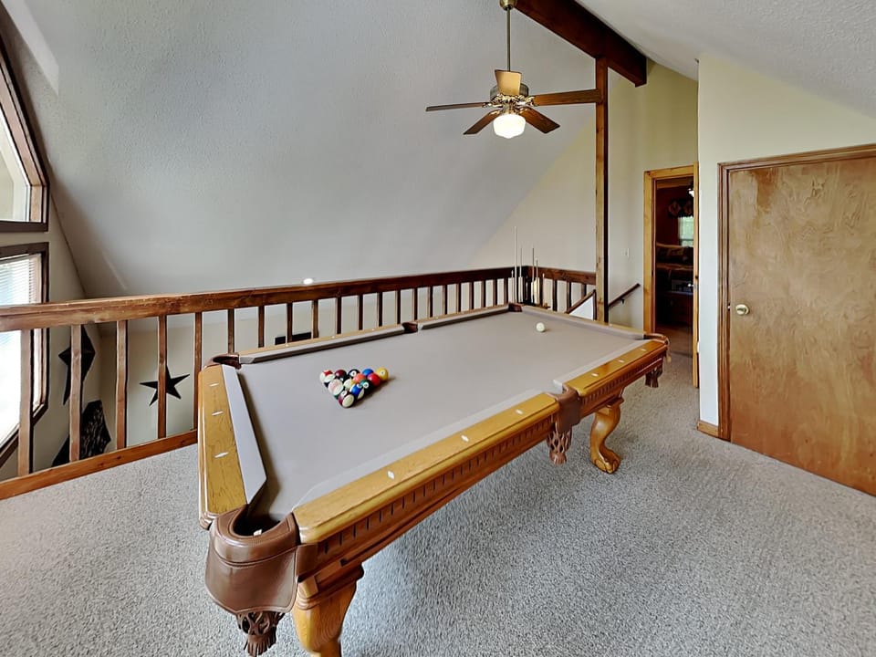 Mountain Charm House in Pittman Center