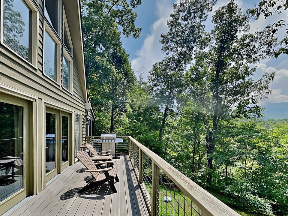 Mountain Charm House in Pittman Center