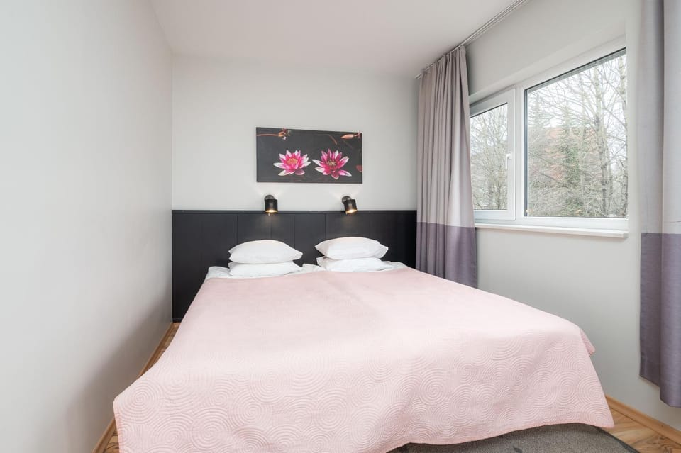 Bed, Photo of the whole room, Bedroom, Breakfast