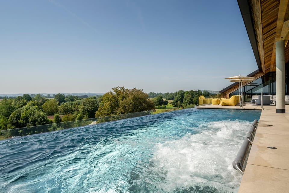 Natural landscape, Hot Spring Bath, Pool view, Swimming pool, Swimming pool