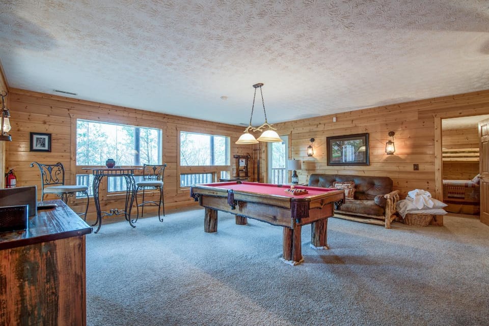 Dreamscapes House in Pittman Center