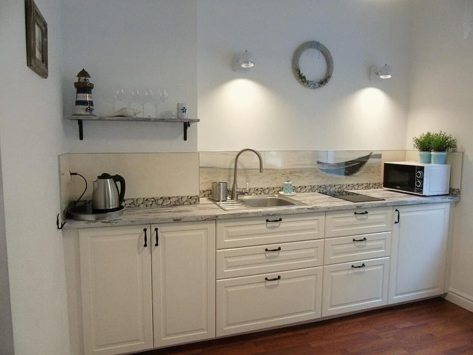 Kitchen or kitchenette, Other