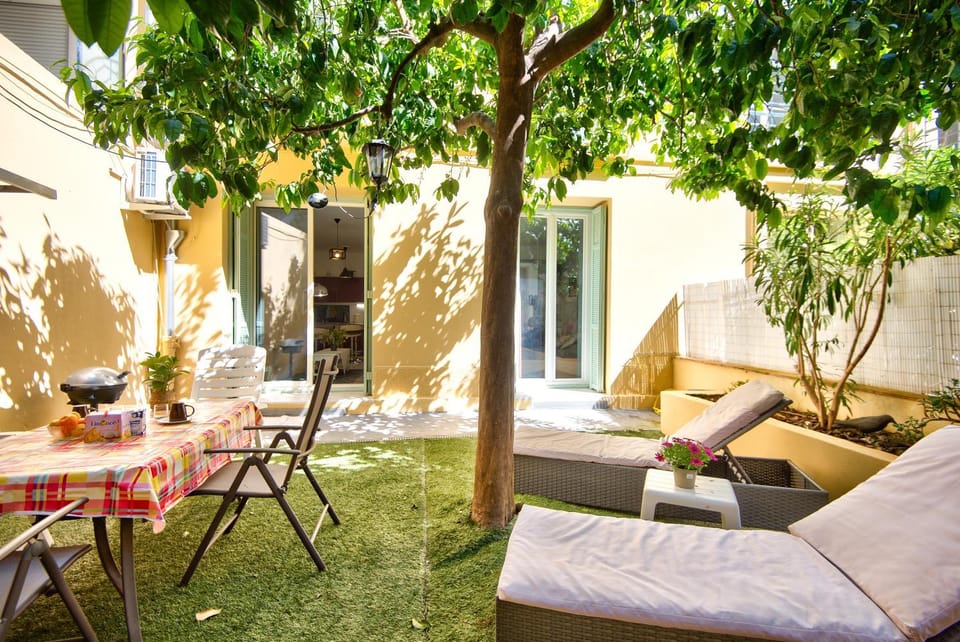 Balcony/Terrace, Garden view