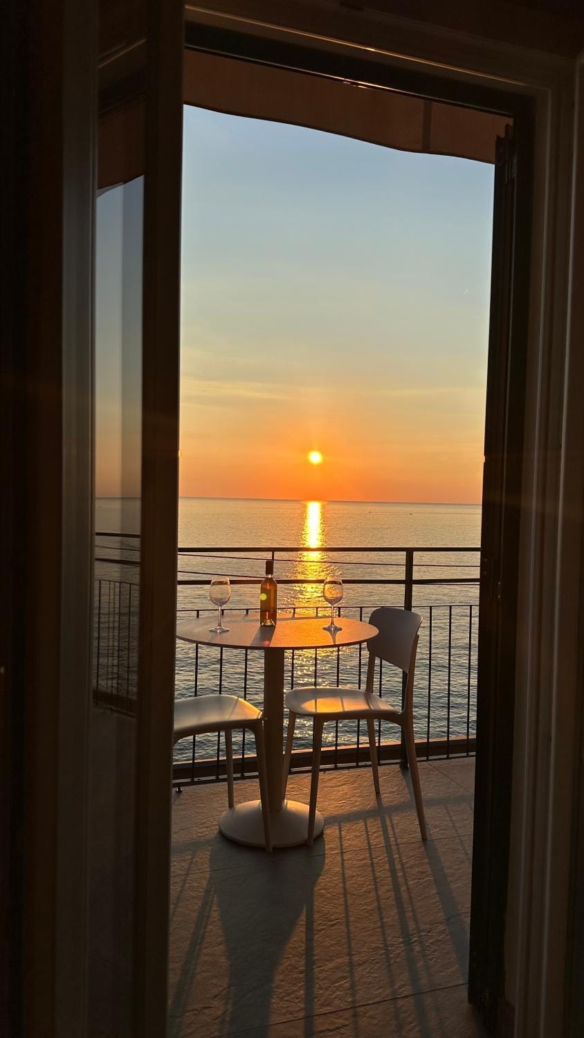 Balcony/Terrace, Sea view, Sunset