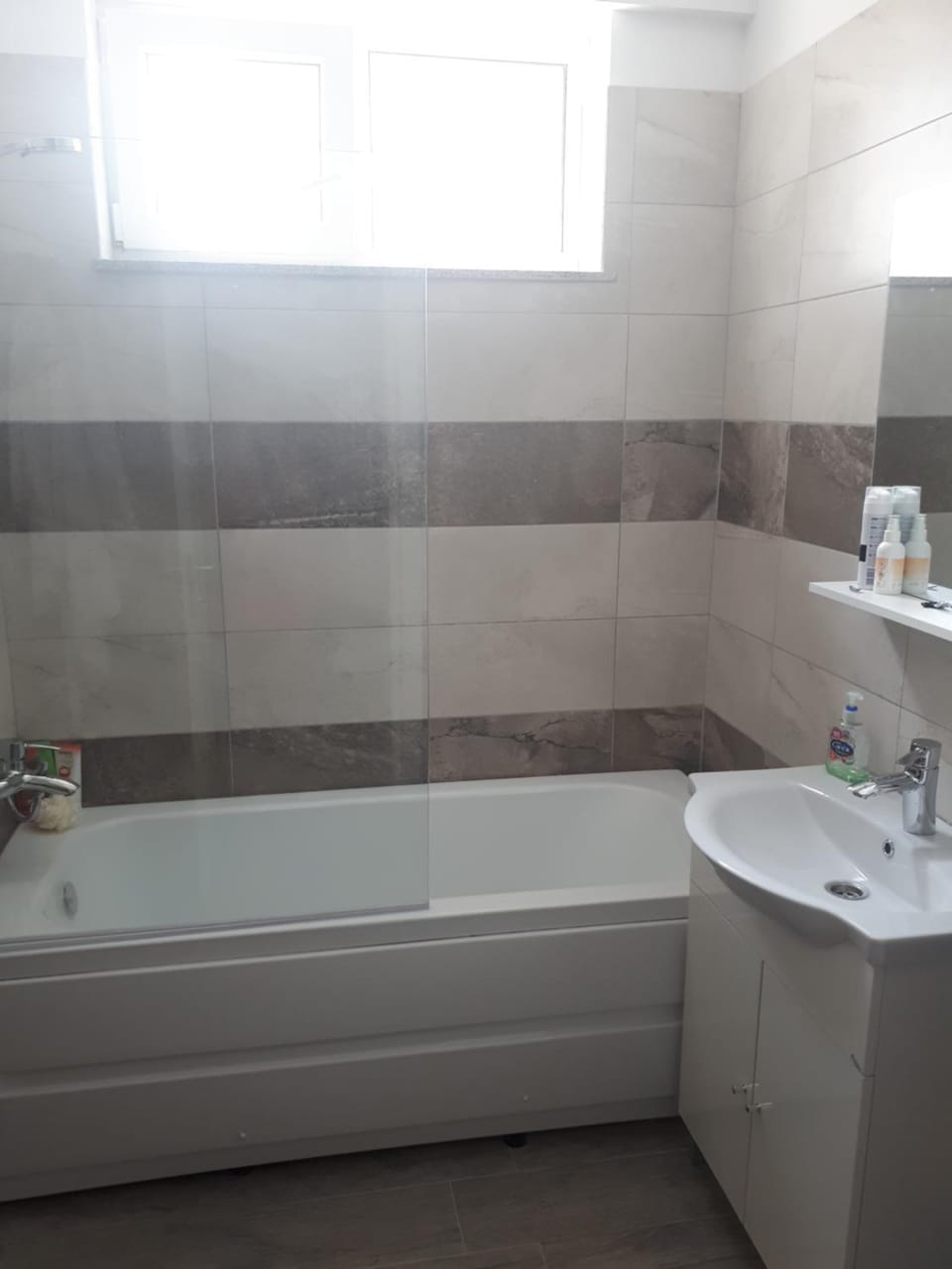 Bathroom, Decorative detail, On site