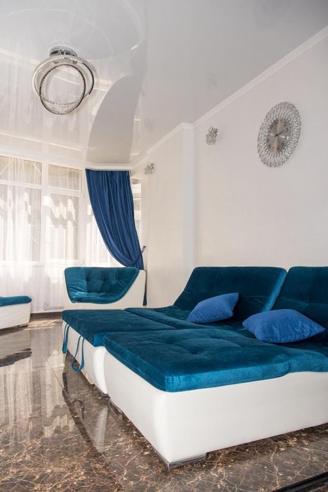 Arcadia Plaza Apartment Apartment in Odessa