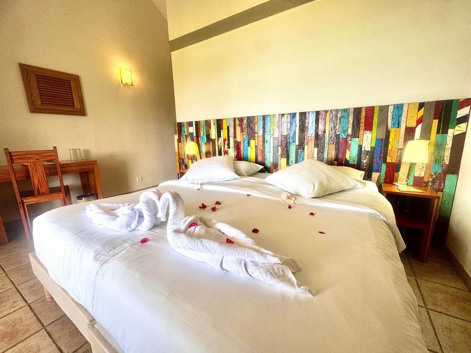 People, People, People, Photo of the whole room, Bedroom, Sea view, Sea view, air conditioner
