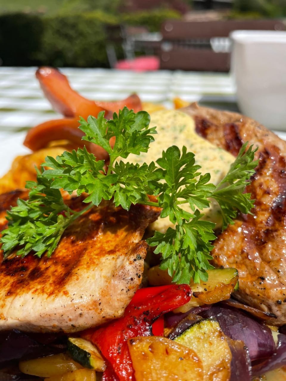 Restaurant/places to eat, Food and drinks, Food, Lunch, Dinner