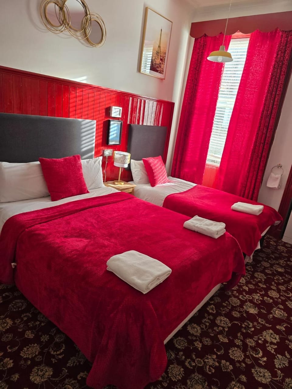 Bed, Photo of the whole room, towels
