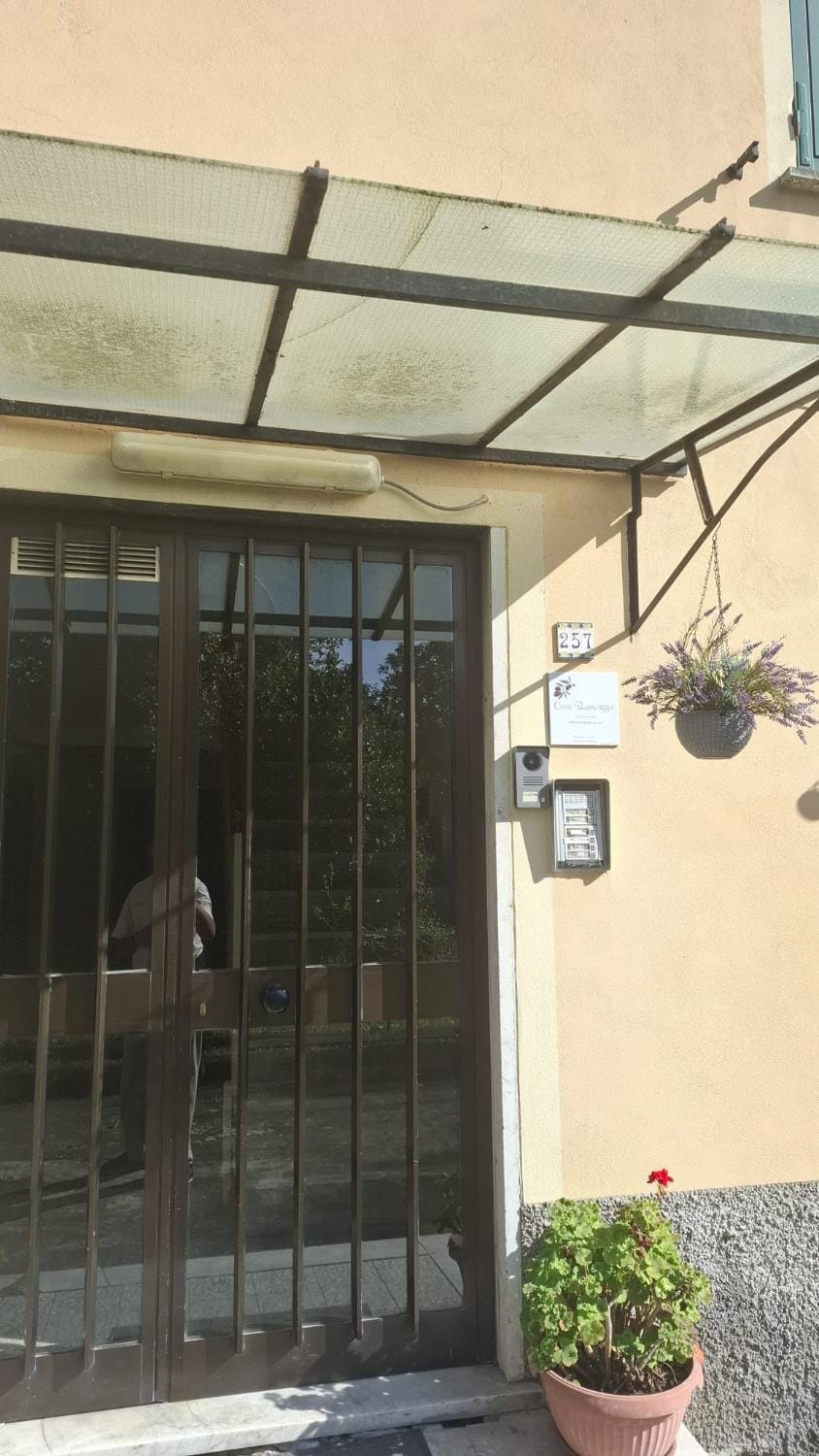 Buonviaggio Apartment in La Spezia