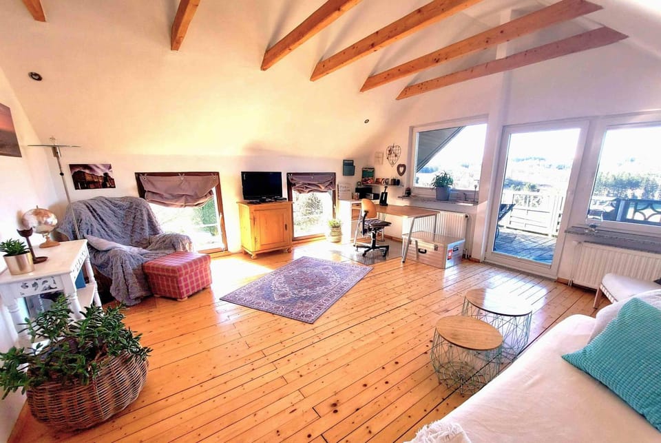 Kleines Haus mitten in der Natur mit eigener Terrasse und Sonnenbalkon Apartment in North Rhine-Westphalia