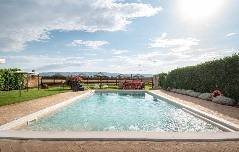 Garden, Swimming pool