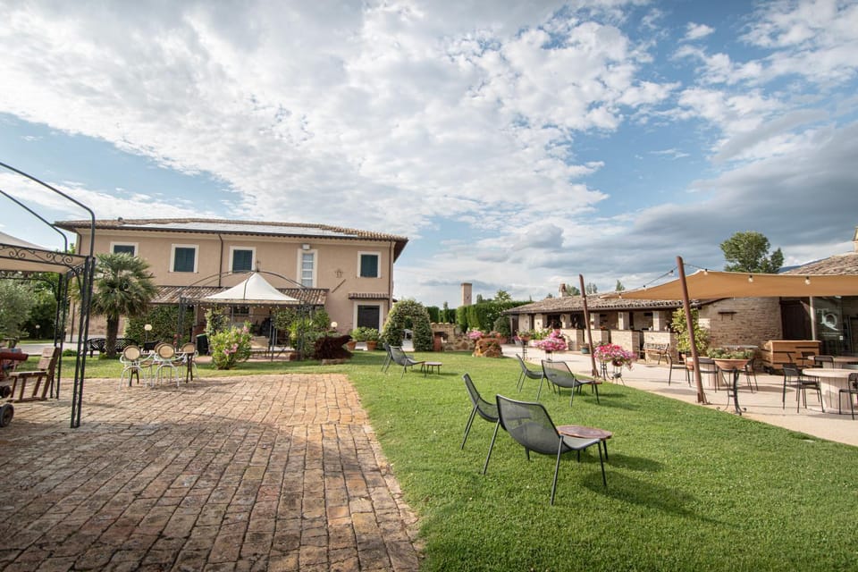 Property building, Garden, Garden view