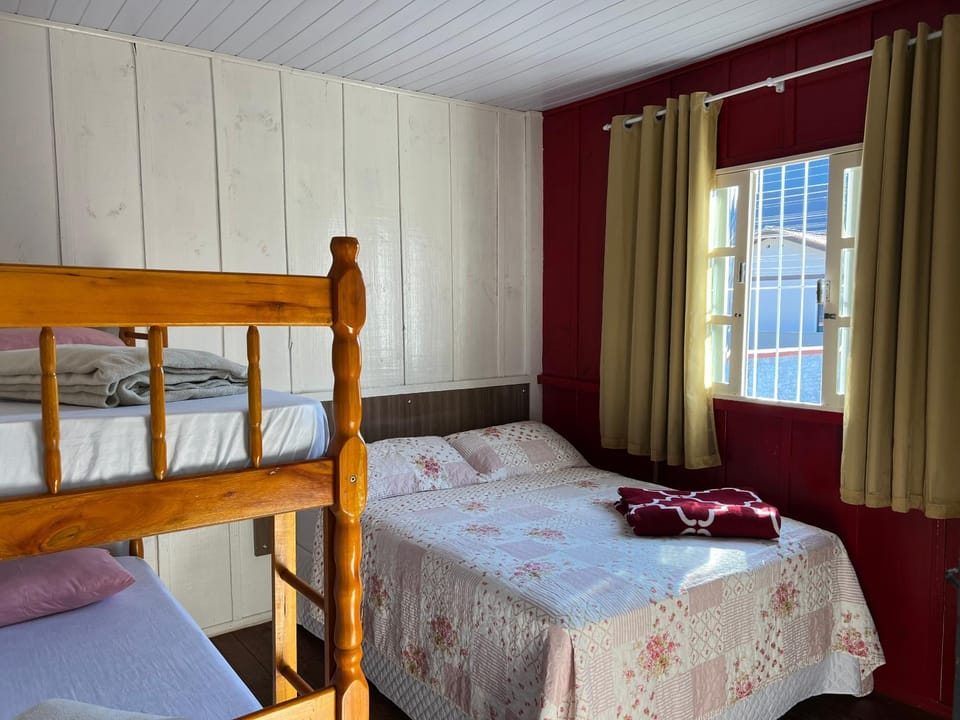 Bed, Photo of the whole room, Bedroom, bunk bed
