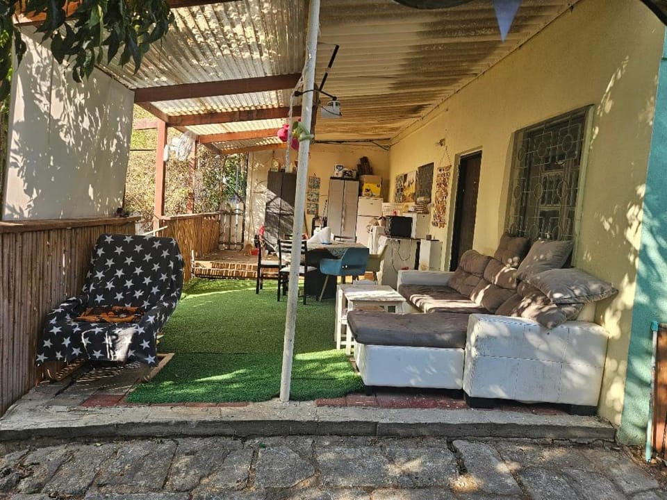 Private house with huge garden House in Tel Aviv-Yafo