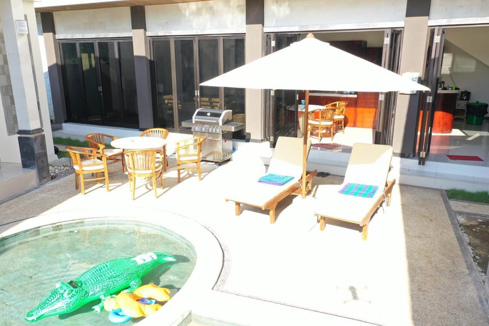 BBQ facilities, Swimming pool