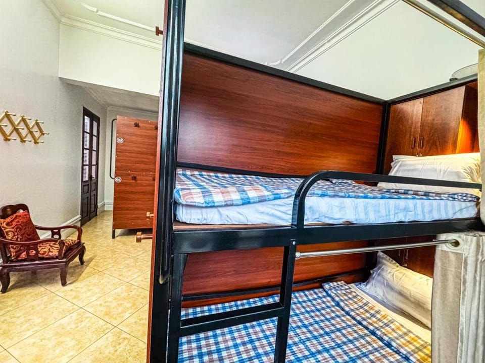 bunk bed