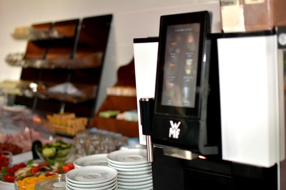 Food and drinks, Buffet breakfast