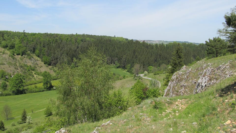 Nearby landmark, Natural landscape, Hiking