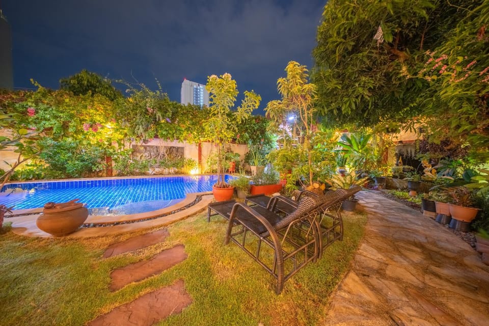 Patio, Spring, Night, Natural landscape, Garden, Garden view, Pool view, Swimming pool, sunbed