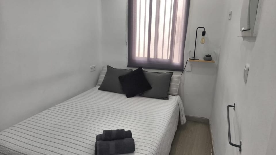 Excellent location Malaga centro historico 2 bed flat Apartment in Malaga