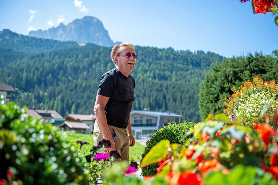 Garden, Garden view, Mountain view