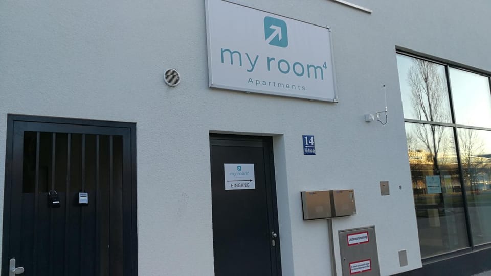 Facade/entrance, Property logo or sign
