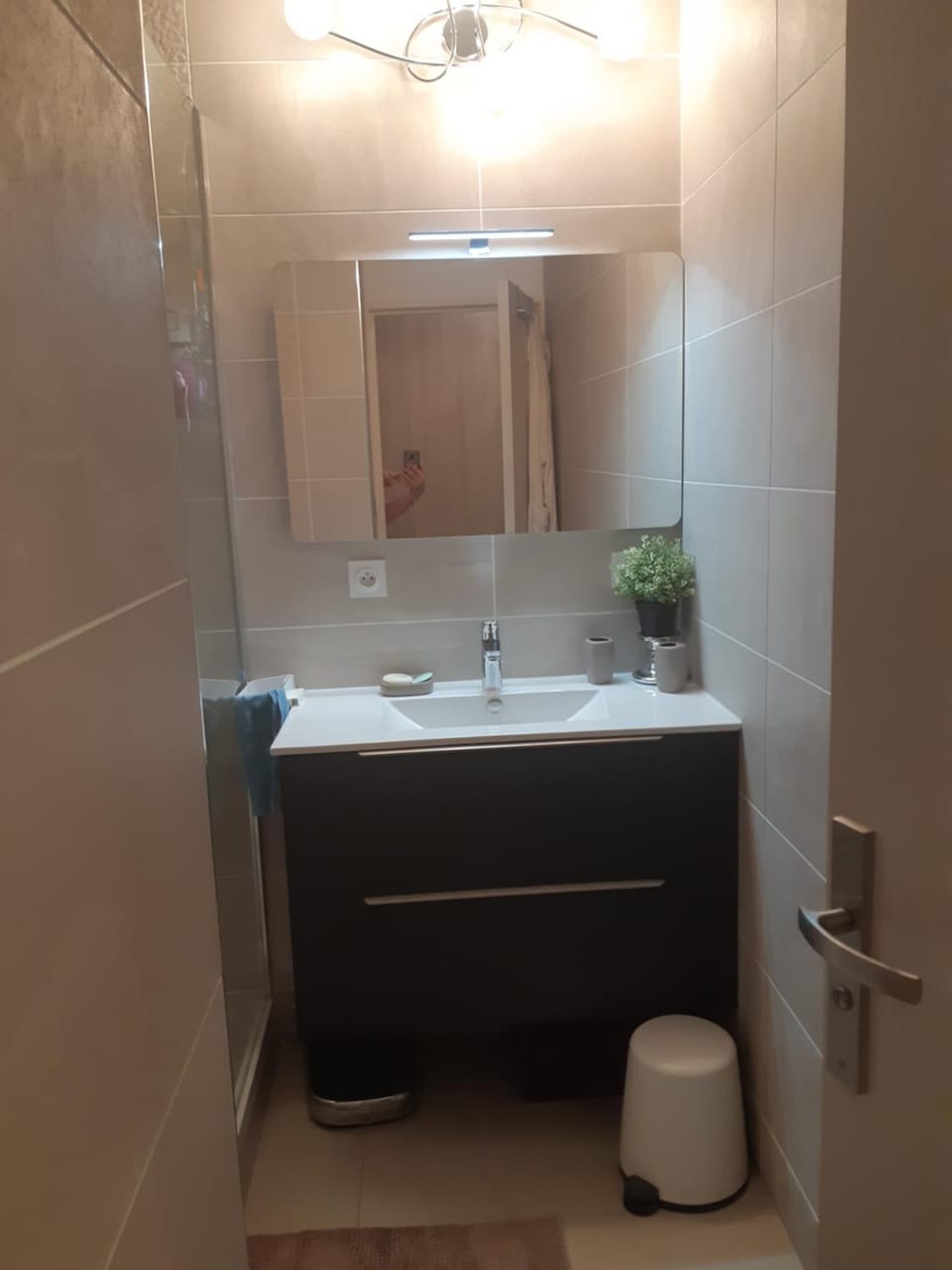 Appartement Laurent Bonnevay Apartment in Villeurbanne