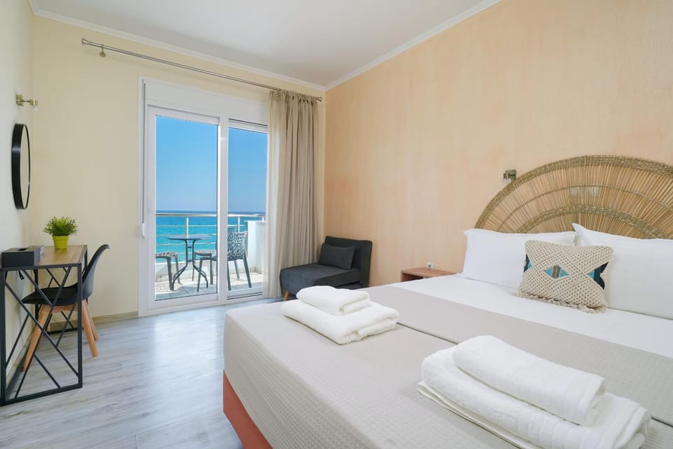 Bedroom, Sea view