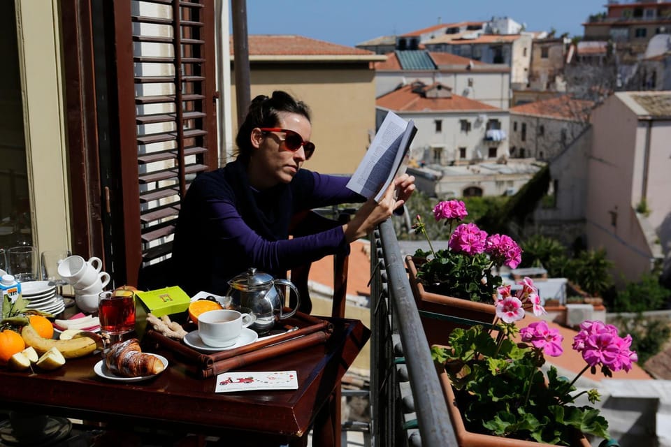 Food close-up, People, Activities, Bird's eye view, Coffee/tea facilities, Balcony/Terrace, Food and drinks, Area and facilities, Non alcoholic drinks, Non alcoholic drinks, Certificate/Award