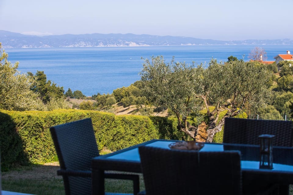 Apostolos Private Resindence Villa in Halkidiki