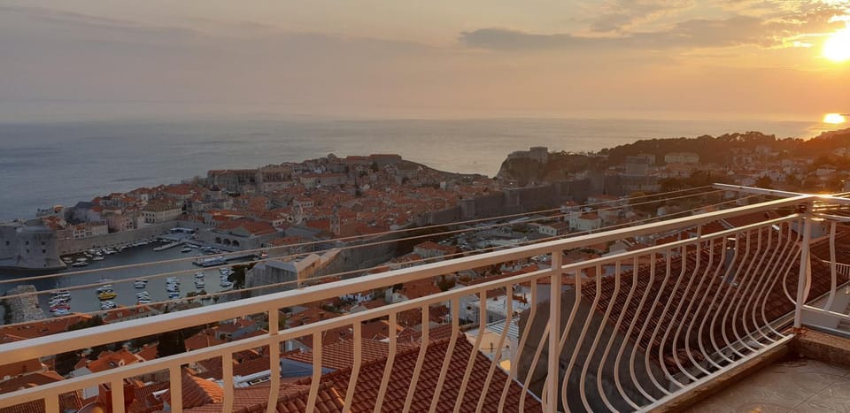 Balcony/Terrace, City view, Sea view