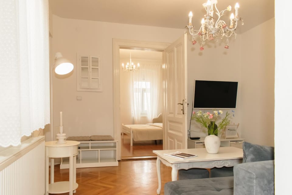 GoodLife Holiday House - Family & Friends Villa in Brod-Posavina County, Croatia