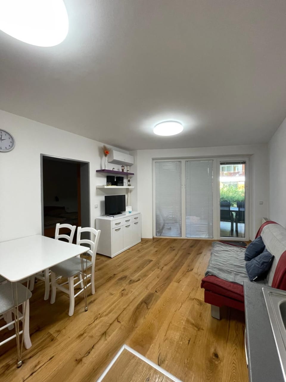 Kitchen or kitchenette, Living room, Dining area